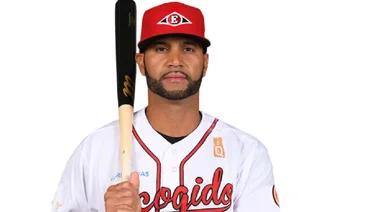 Albert Pujols elige a su coach de banca en Leones del Escogido para temporada 2024-2025