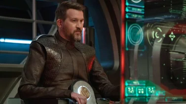 Marvel se viste de negro tras la pérdida del actor Kenneth Mitchell: ¿De qué murió?