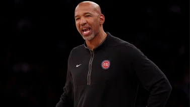 NBA: ¡Les dijo de todo! Monty Williams explota con los árbitros por esta polémica decisión (+Video)