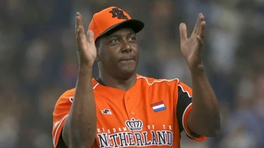 LVBP: ¿Quién es Hensley Meulens? nuevo coach de banca de los Leones del Caracas