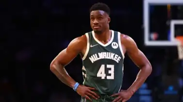 NBA: ¡El rey de los bloopers! Hermano de Giannis Antetokounmpo hace otro ridículo con Milwaukee Bucks NBA: ¡El rey de los bloopers! Hermano de Giannis Antetokounmpo hace otro ridículo con Milwaukee Bucks