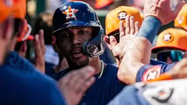 MLB: Campocorto venezolano pelea arduamente por un puesto en los Astros de Houston (+Video) MLB: Campocorto venezolano pelea arduamente por un puesto en los Astros de Houston (+Video)