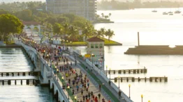 Conoce el cierre de calles y ruta alternas por el Maratón y Medio Maratón Life Time Miami 2025 