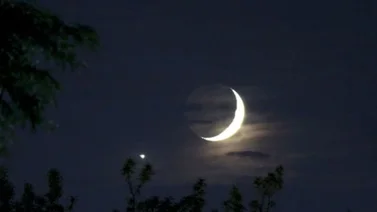 Venus y la Luna se alinean 2025