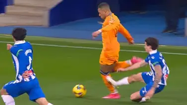 LaLiga: ¿Era roja? Kylian Mbappé protagonizó esta polémica jugada ante Espanyol (+Video) LaLiga: ¿Era roja? Kylian Mbappé protagonizó esta polémica jugada ante Espanyol (+Video)