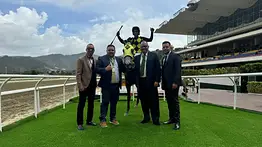 Jockey con experiencia internacional gana su primera carrera en La Rinconada
