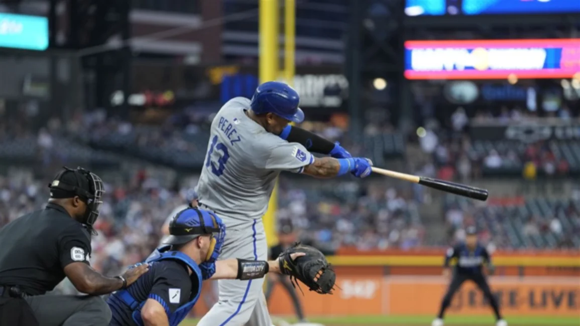 MLB: Salvador Pérez tiene como meta en la venidera zafra superar al mítico Jorge Posada en este renglón (+video)