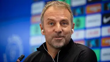 Hansi Flick y su dardo al Real Madrid tras las polémicas arbitrales Hansi Flick y su dardo al Real Madrid tras las polémicas arbitrales