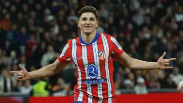 Con cánticos de "corrupción" Atlético marca un polémico penal contra el Real Madrid (+Video) Con cánticos de "corrupción" Atlético marca un polémico penal contra el Real Madrid (+Video)