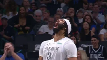 NBA: Así fueron los primeros puntos de Anthony Davis con Dallas Mavericks (+Video)