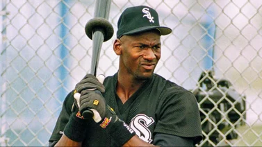 MLB: El día que Michael Jordan decidió llevar su talento a los campos de béisbol