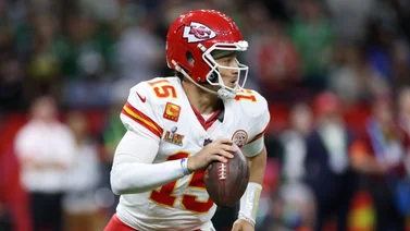 Super Bowl LIX: ¡Nada le sale! Así fue la desastrosa primera parte de Patrick Mahomes (+ Video)