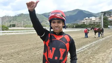 Robert Capriles brilla con fuerza en el primer meeting de jinetes de La Rinconada Robert Capriles brilla con fuerza en el primer meeting de jinetes de La Rinconada