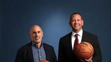 NBA: ¡Se acabó la disputa! Alex Rodríguez y Marc Lore serán los accionistas mayoritarios de Minnesota Timberwolves NBA: ¡Se acabó la disputa! Alex Rodríguez y Marc Lore serán los accionistas mayoritarios de Minnesota Timberwolves