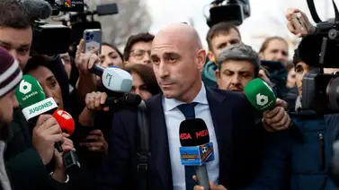 Luis Rubiales declara sobre el beso con Jenni Hermoso: ¿Finalmente asume la culpa? Luis Rubiales declara sobre el beso con Jenni Hermoso: ¿Finalmente asume la culpa?