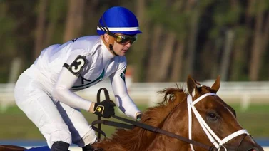 Flavien Prat busca repetir su triunfo en Rachel Alexandra Stakes este año con esta yegua