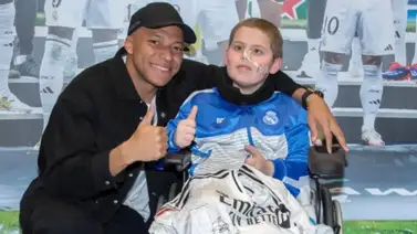 Muere el pequeño hincha del Real Madrid al que Mbappé cumplió su último deseo Muere el pequeño hincha del Real Madrid al que Mbappé cumplió su último deseo