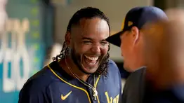 MLB: El dominicano Freddy Peralta asumirá importante responsabilidad en 2025