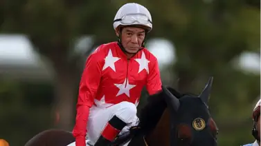 Conozca al jinete japonés de 68 años que se retira tras ganar más de 7 mil carreras Conozca al jinete japonés de 68 años que se retira tras ganar más de 7 mil carreras