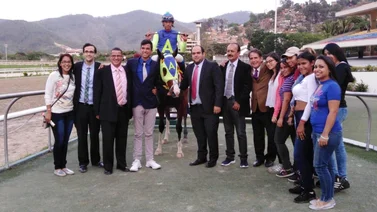 Jinete aprendiz reaparece este domingo en el majestuoso hipódromo La Rinconada 
