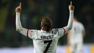 Santi Giménez impone este récord para los mexicanos en la Champions League Santi Giménez impone este récord para los mexicanos en la Champions League