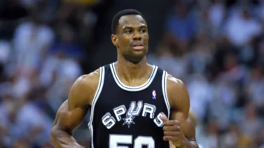 NBA: Se cumplen 31 años de esta histórica hazaña de la leyenda de los Spurs David Robinson