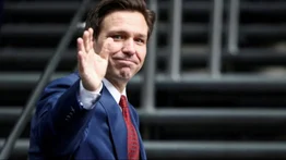 Gobernador de Florida podría eliminar impuestos tras queja en redes sociales