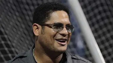 Nuevo equipo de Bob Abreu tiene su primer día de entrenamientos Nuevo equipo de Bob Abreu tiene su primer día de entrenamientos