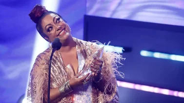 La India de Puerto Rico brilla en el escenario de Premio Lo Nuestro 2025 