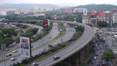 Anuncia el cierre parcial de la autopista Gran Cacique Guaicaipuro