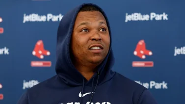 MLB: Alex Cora define la posición de Rafael Devers
