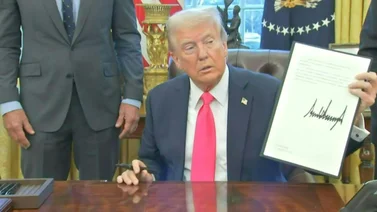 Donald Trump tarjeta de 5 millones de usd
