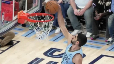 NBA: El español Santi Aldama desplegó su talento con Memphis Grizzlies (+video)