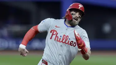 MLB: Bryce Harper abandona el juego tras pelotazo (+Video) MLB: Bryce Harper abandona el juego tras pelotazo (+Video)