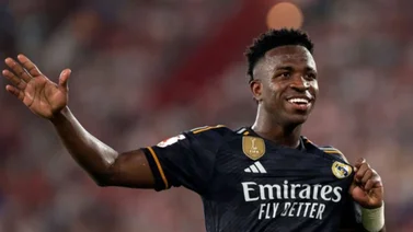Vinicius dice presente en la victoria del Real Madrid en la Euroliga ante su clásico rival (+Video)