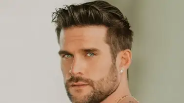 Conductora venezolana cae rendida a los encantos de Clovis Nienow Conductora venezolana cae rendida a los encantos de Clovis Nienow