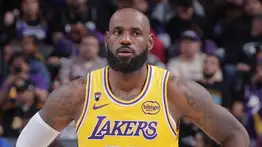 Sin planes de mudanza: LeBron James se queda en Los Ángeles