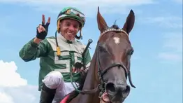 Regalo de altura: Emisael Jaramillo festeja sus 49 años con doblete de victorias en Santa Anita Park