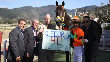 El día que New Champion grabó su nombre en los libros de récords en La Rinconada El día que New Champion grabó su nombre en los libros de récords en La Rinconada