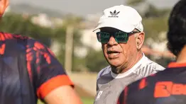 El profesor Richard Páez dirigió su primer entrenamiento en Colombia