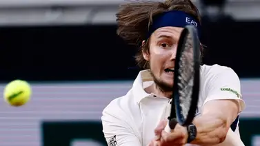 El "muro" polaco contra la magia de Bublik: Previa y estadísticas del ATP Rotterdam El "muro" polaco contra la magia de Bublik: Previa y estadísticas del ATP Rotterdam