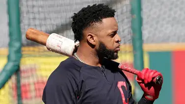 WBC: Carlos Santana desafía al Clásico Mundial WBC: Carlos Santana desafía al Clásico Mundial