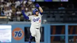 Lealtad en Los Ángeles: Max Muncy asegura su futuro con los Dodgers hasta 2027