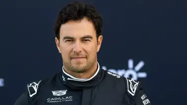 Checo Pérez sufre contratiempos en Bahréin y advierte sobre el "caos" de los nuevos motores Checo Pérez sufre contratiempos en Bahréin y advierte sobre el "caos" de los nuevos motores