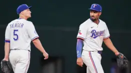 Corey Seager rompe el silencio: "Pura especulación" sobre su relación con Marcus Semien