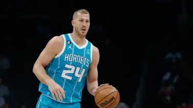 Refuerzo de lujo para San Antonio: Mason Plumlee se une a los Spurs Refuerzo de lujo para San Antonio: Mason Plumlee se une a los Spurs