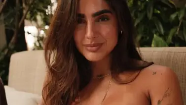 Isabella Ladera muestra su pancita de embarazo en bikini Isabella Ladera muestra su pancita de embarazo en bikini