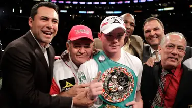 Óscar De La Hoya se pronuncia sobre las decisiones de Saúl 'Canelo' Álvarez Óscar De La Hoya se pronuncia sobre las decisiones de Saúl 'Canelo' Álvarez