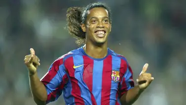 Han pasado 16 años del último gol de Ronaldinho con el Barcelona: Así fue la anotación (+Video) Han pasado 16 años del último gol de Ronaldinho con el Barcelona: Así fue la anotación (+Video)
