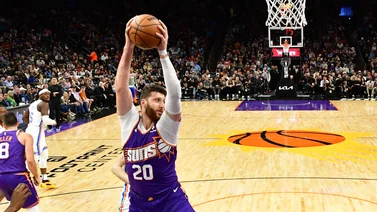 NBA: Ni Giannis, ni Jokic, este europeo impuso récord de rebotes en un partido
